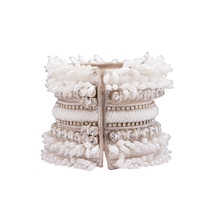 Snowy Cuff